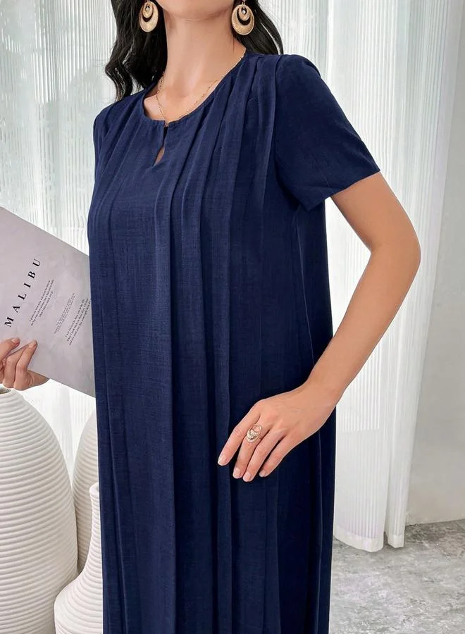 تايك تو فستان طويل بياقة مستديرة وكسرات مطوية